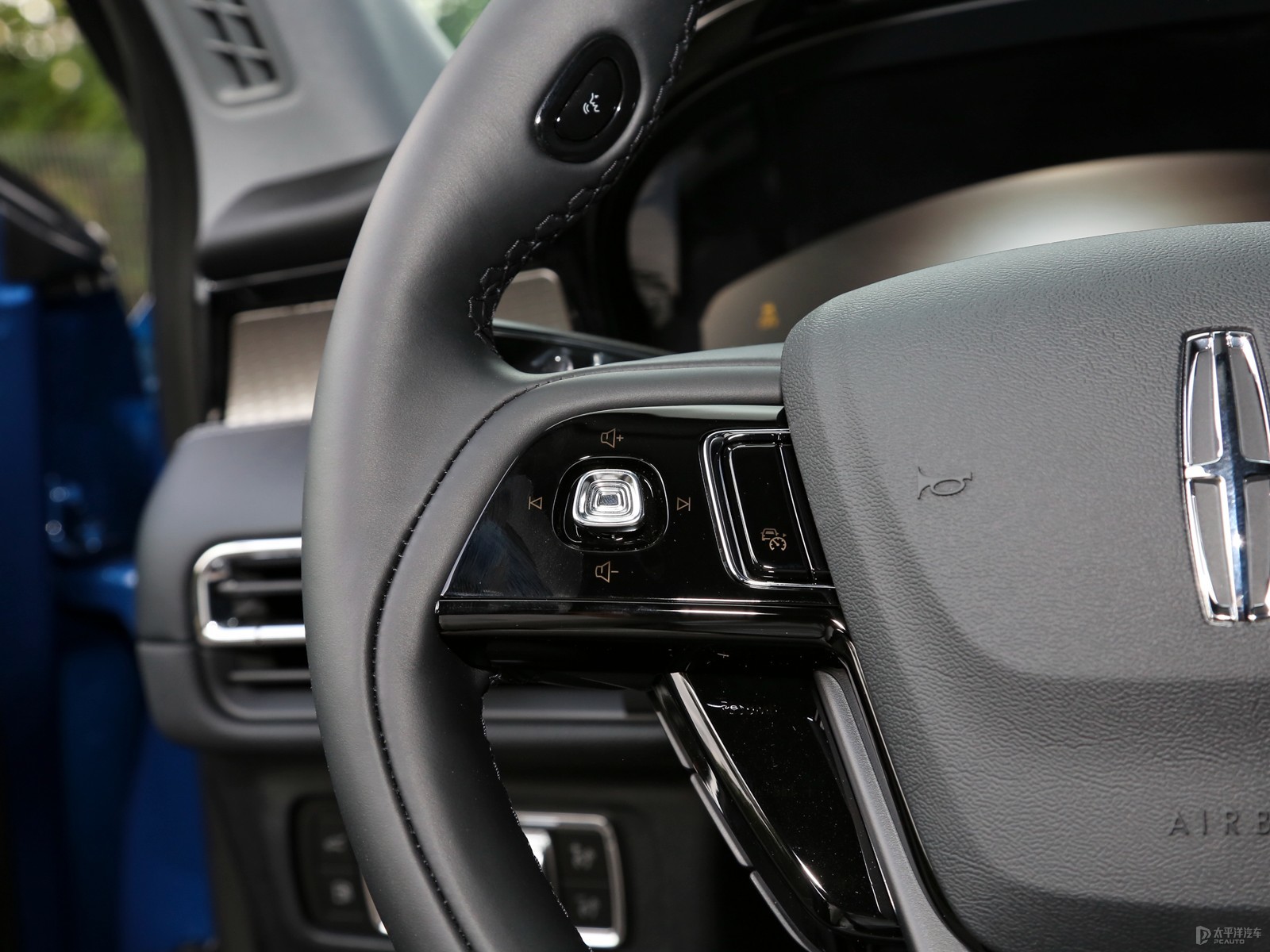 探秘冒险家新能源 2021款 PHEV 四驱e雅版 豪华与科技交织的内饰座舱